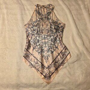 Cache handkerchief halter top